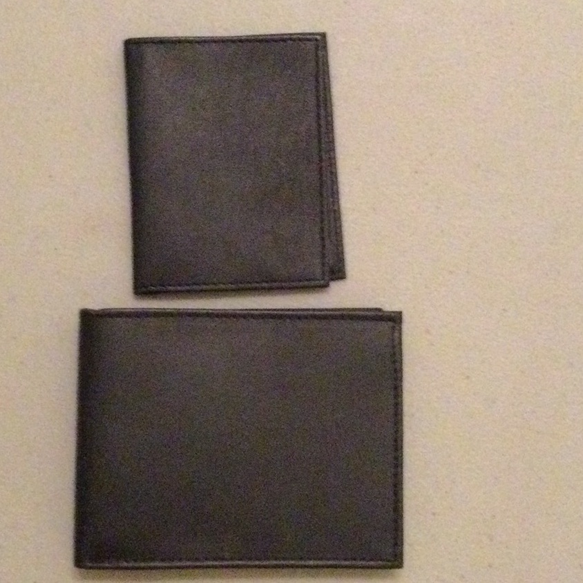 Nwot Genuine Leather Wallet Card Holder
